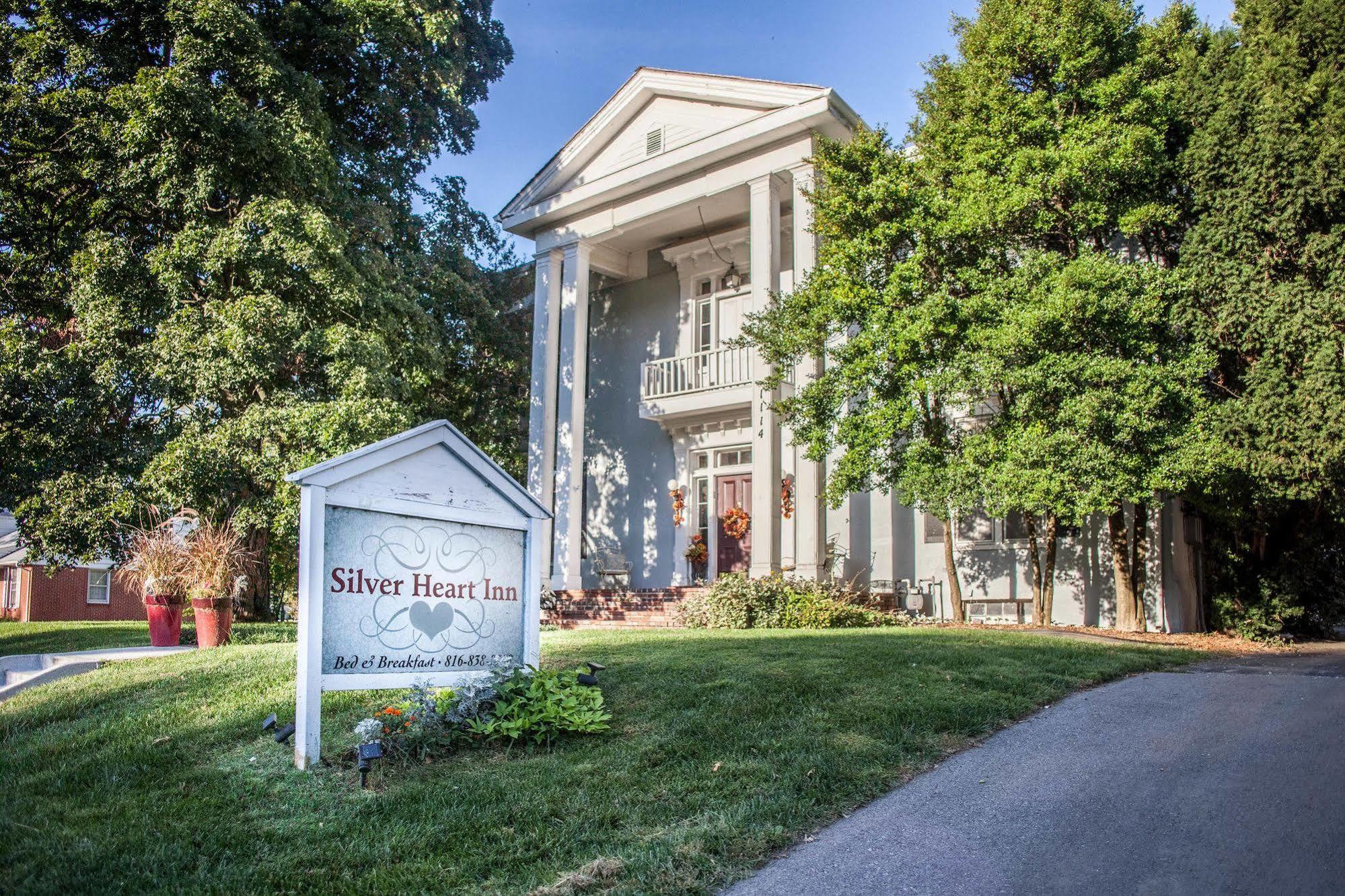 Silver Heart Inn & Cottages 인데펜던스 외부 사진